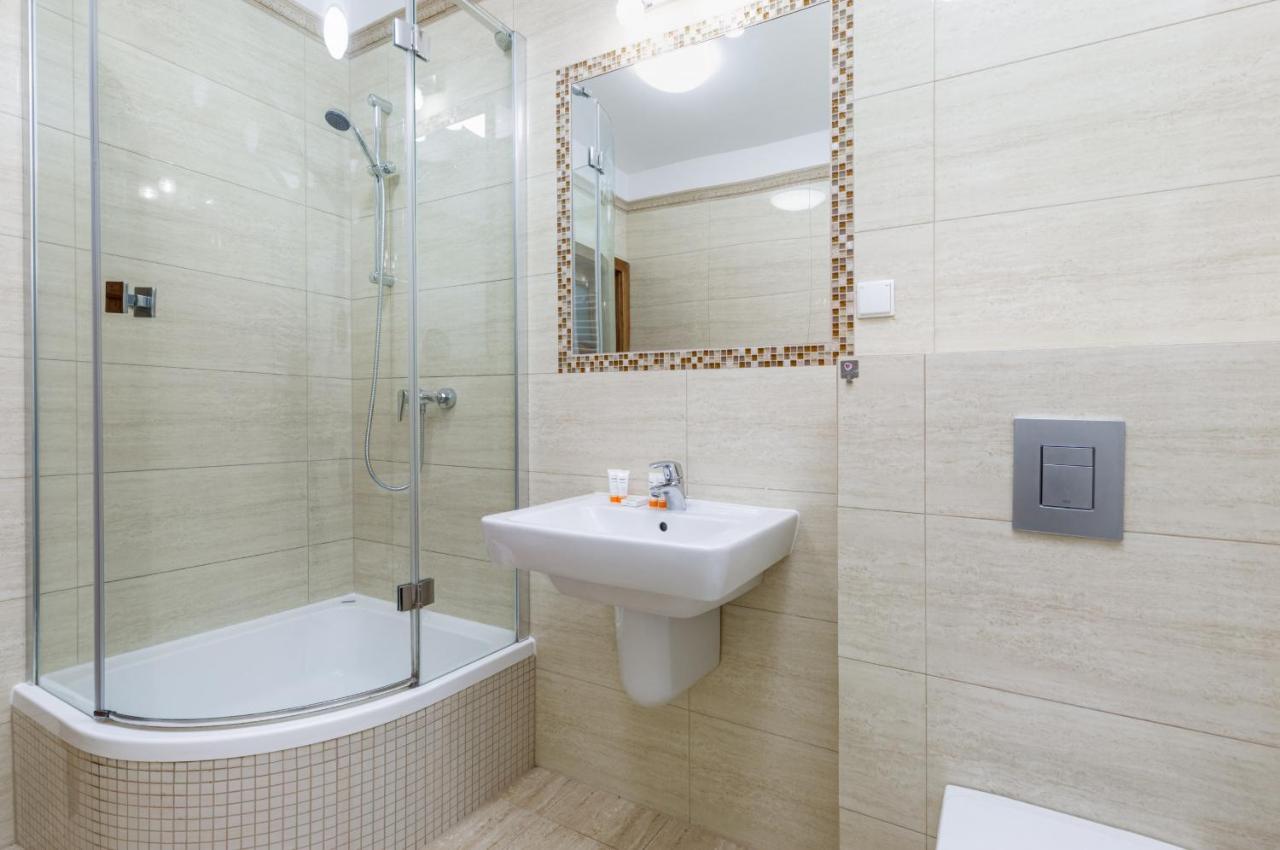 Platan City Centre Apartment By Noclegi Renters Świnoujście Exterior foto